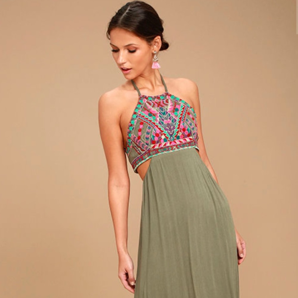 Lulu’s Maxi Dress